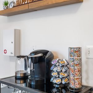 B23639F7-9CAF-43F4-B3B4-2A41CBBE9D79